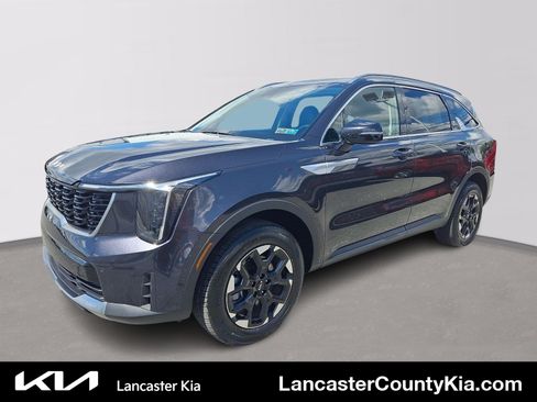 Used 2025 Kia Sorento S AWD/4WD image 1