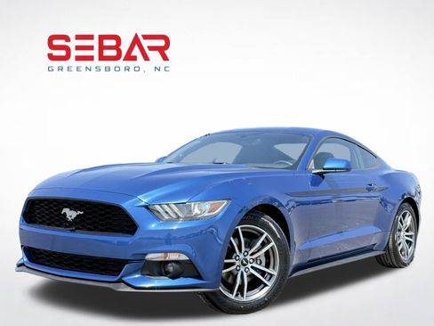Used 2017 Ford Mustang Coupe RWD image 1