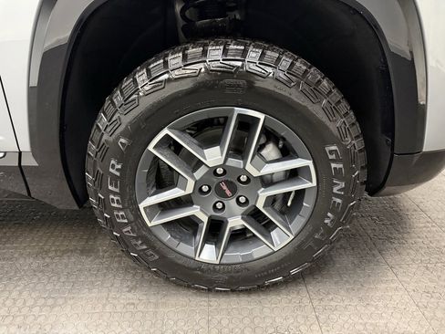 New 2026 GMC Terrain AT4 image 13