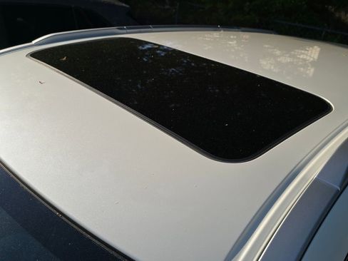 Used 2019 INFINITI QX60 Luxe w/ Essential Package image 7