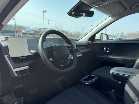 Used 2024 Hyundai Ioniq 5 SEL image 10