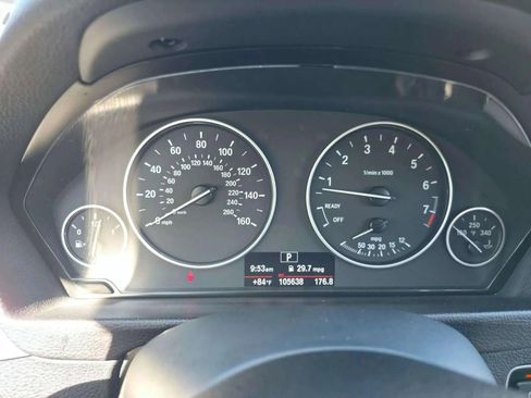 Used 2017 BMW 320i Sedan image 33