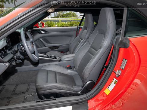 Used 2020 Porsche 911 Carrera S RWD image 6
