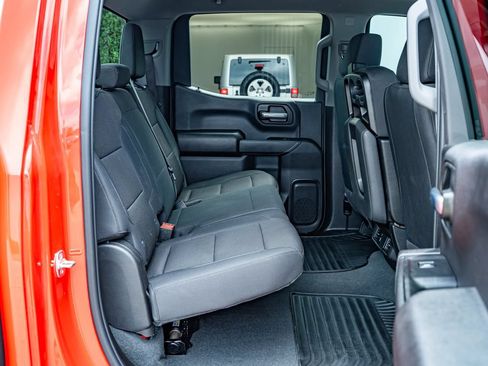 Used 2025 Chevrolet Silverado 1500 W/T w/ WT Value Package RWD image 35
