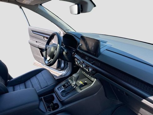 Used 2025 Honda CR-V EX-L image 31