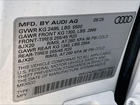 Used 2025 Audi Q5 Premium AWD/4WD image 34