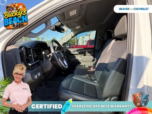 Used 2022 GMC Sierra 1500 SLT w/ X31 Off-Road Package AWD/4WD image 9