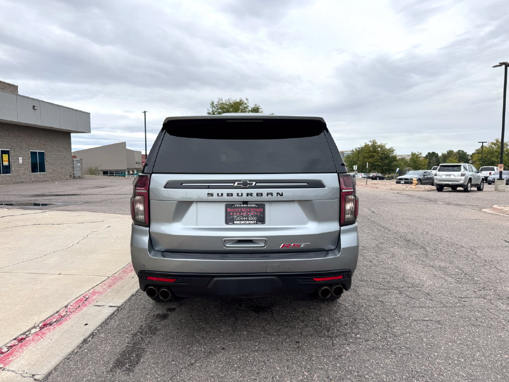 Used 2023 Chevrolet Suburban RST w/ Sport Performance Package AWD/4WD image 10