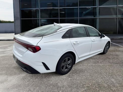 Used 2023 Kia K5 LXS image 7