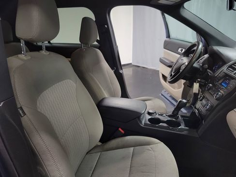 Used 2019 Ford Explorer 4WD image 23