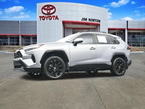 Used 2024 Toyota RAV4 SE AWD/4WD image 53