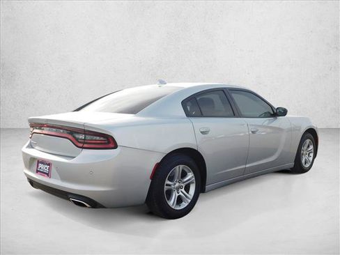 Used 2023 Dodge Charger SXT image 5