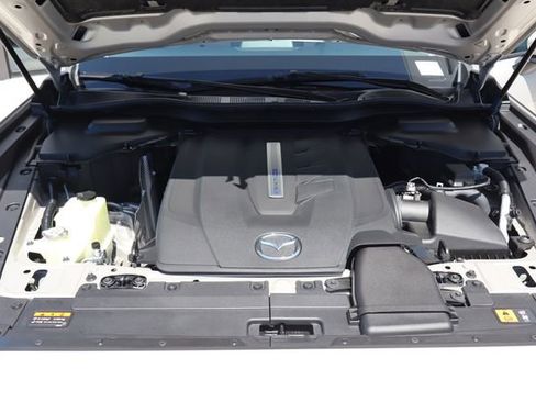 Used 2024 MAZDA CX-90 Plug-In Hybrid w/ Preferred AWD/4WD image 22