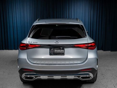 Certified 2026 Mercedes-Benz GLC 300 image 5