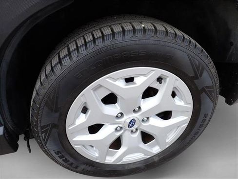 Certified 2021 Subaru Forester image 7