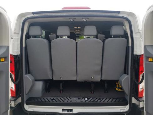 Used 2015 Ford Transit 350 XLT image 7