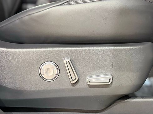 New 2026 Lincoln Nautilus Reserve w/ Jet Appearance Package image 58