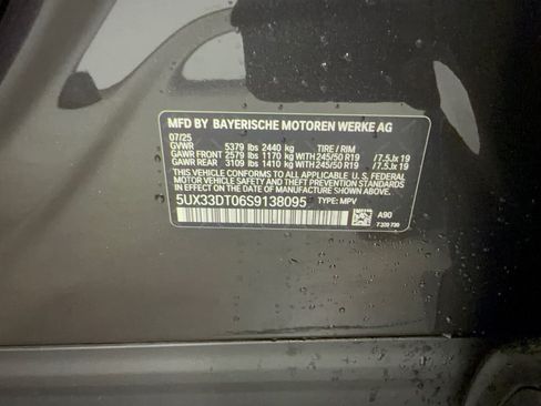Certified 2025 BMW X4 xDrive30i AWD/4WD image 31