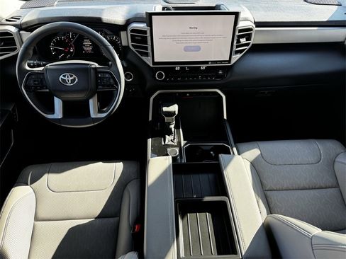 Used 2022 Toyota Tundra Limited image 14