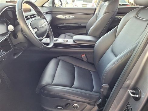 Used 2025 Genesis GV70 2.5T image 16