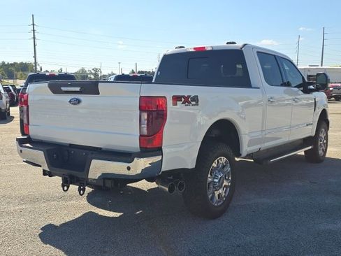 Used 2021 Ford F250 Lariat w/ Chrome Package image 6