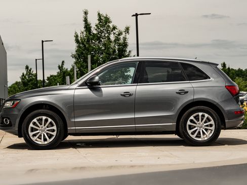 Used 2016 Audi Q5 2.0T Premium Plus w/ Technology Package AWD/4WD image 6