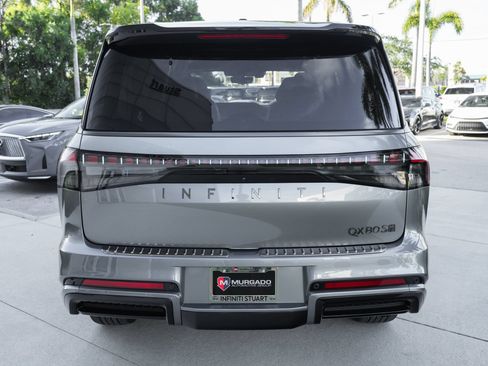 Certified 2026 INFINITI QX80 4WD w/ Sport Exterior Package image 23