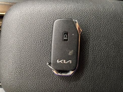 Used 2023 Kia Forte GT-Line w/ GT-Line Premium Package FWD image 32