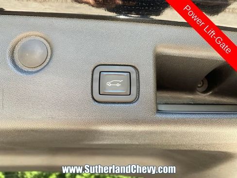 Used 2024 Chevrolet Equinox Premier FWD image 42