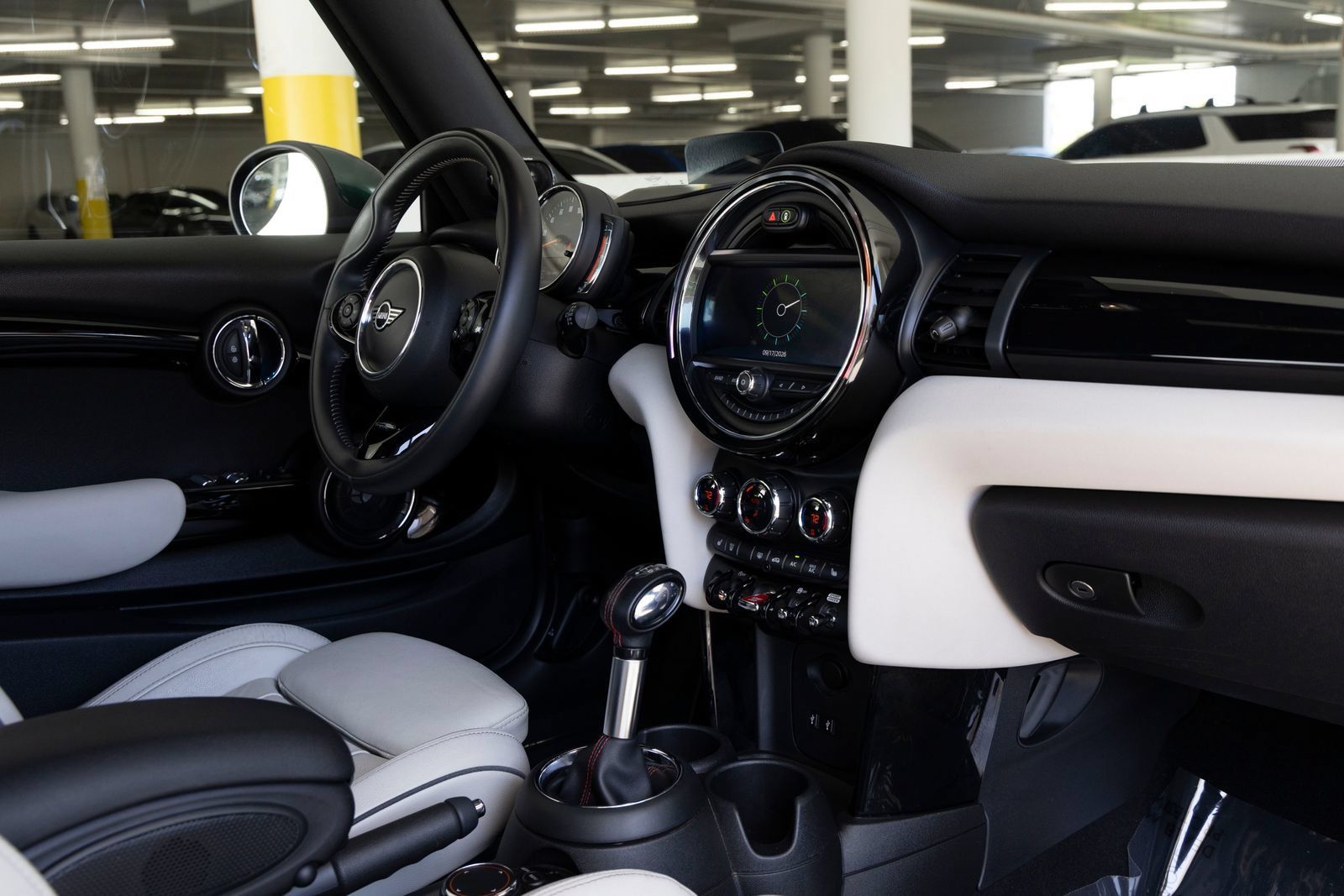 Used 2019 MINI Cooper S FWD image 23