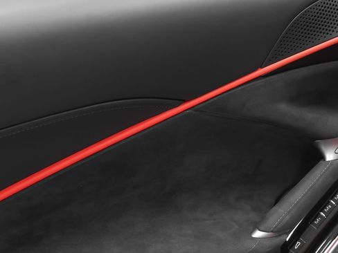 Certified 2025 Ferrari Roma Spider RWD image 67