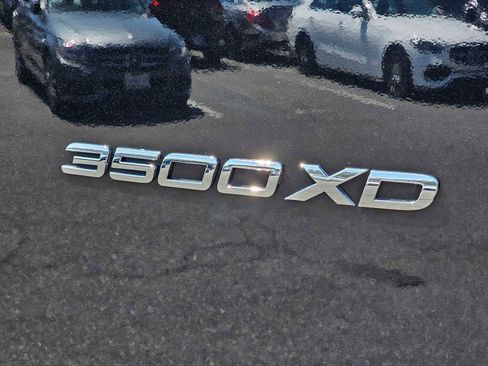 Used 2024 Mercedes-Benz Sprinter 3500 image 18