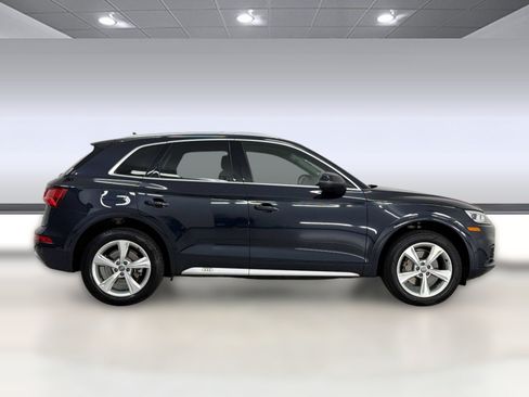 Used 2020 Audi Q5 Prestige AWD/4WD image 7