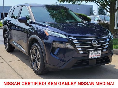 Certified 2025 Nissan Rogue SV AWD/4WD image 1