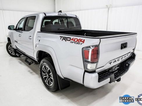 Used 2023 Toyota Tacoma TRD Sport image 5