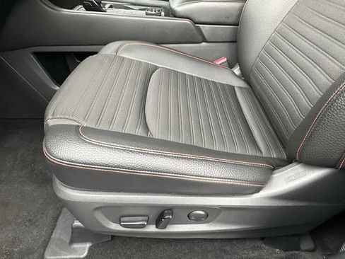 Used 2026 Nissan Pathfinder Rock Creek AWD/4WD image 21