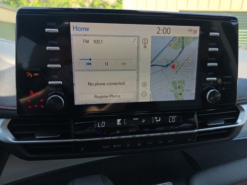 Certified 2023 Toyota Sienna XSE AWD/4WD image 22
