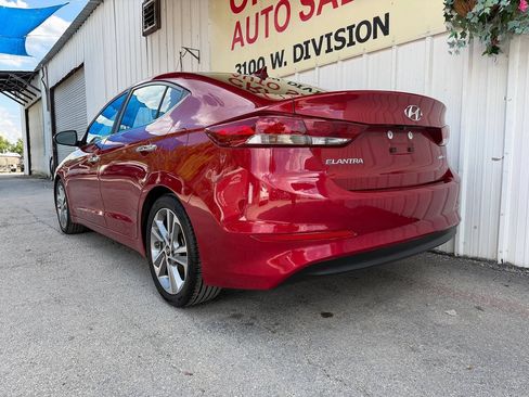 Used 2017 Hyundai Elantra Limited FWD image 10