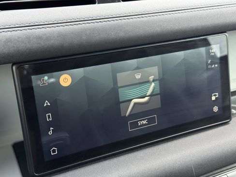 Used 2023 Land Rover Defender 90 S image 75