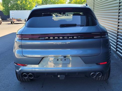 New 2026 Porsche Cayenne S image 6