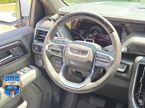New 2026 GMC Yukon XL Elevation w/ Elevation Premium Package AWD/4WD image 18