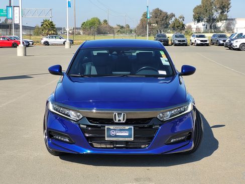 Certified 2018 Honda Accord Sport image 2