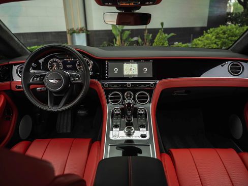 Used 2024 Bentley Continental GT AWD/4WD image 4