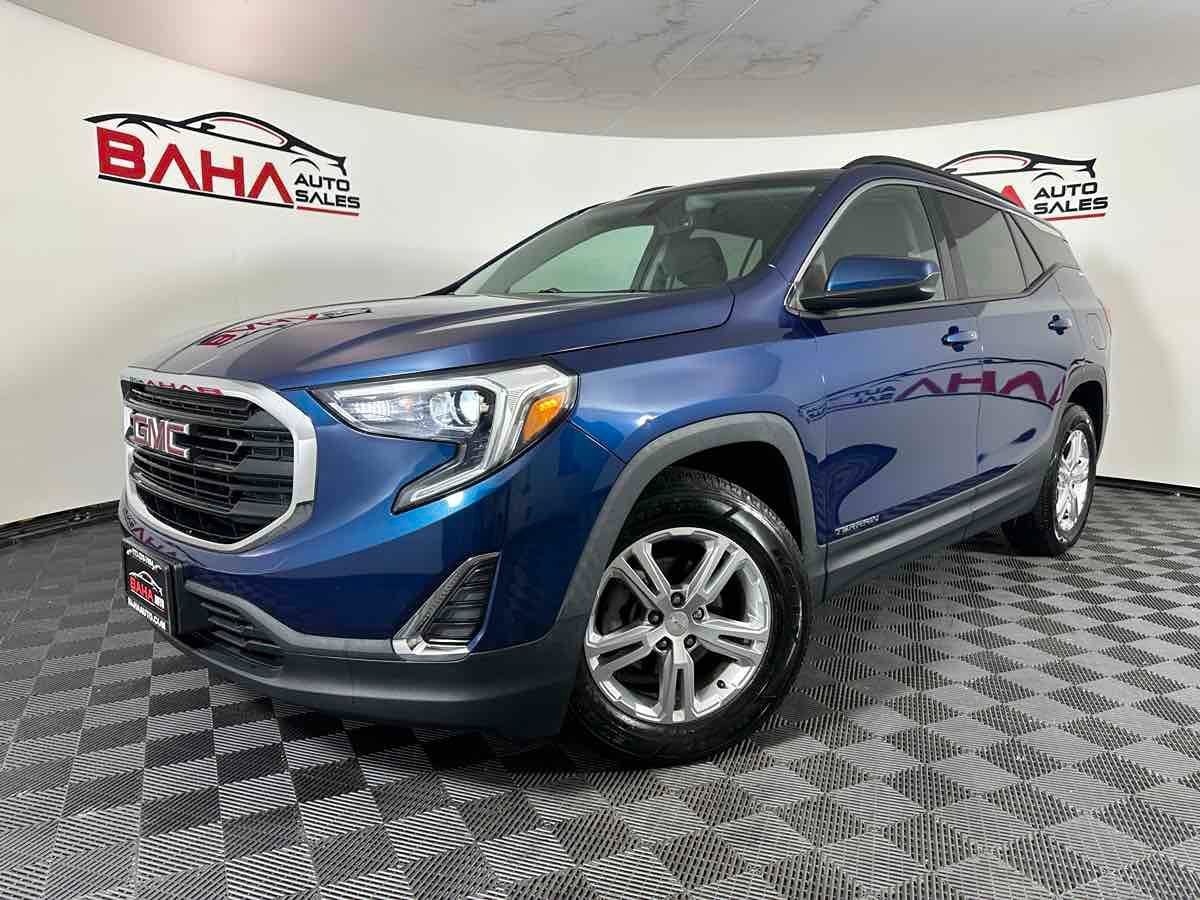 Used 2019 GMC Terrain SLE w/ Driver Convenience Package FWD image 2