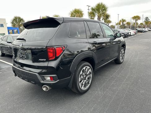 Used 2024 Honda Passport EX-L image 7
