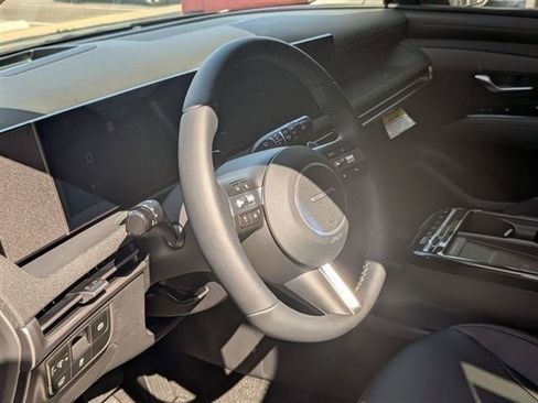 New 2026 Hyundai Tucson Limited image 7