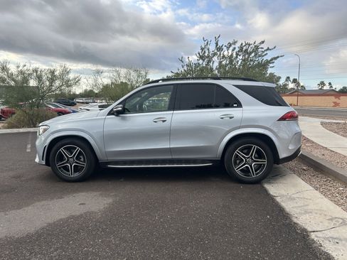 Used 2023 Mercedes-Benz GLE 450 4MATIC w/ AMG Line Exterior image 6