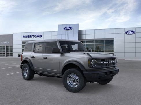 New 2025 Ford Bronco 4-Door image 31