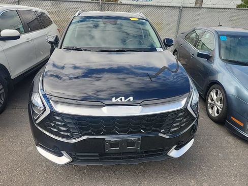 Used 2023 Kia Sportage EX AWD/4WD image 2