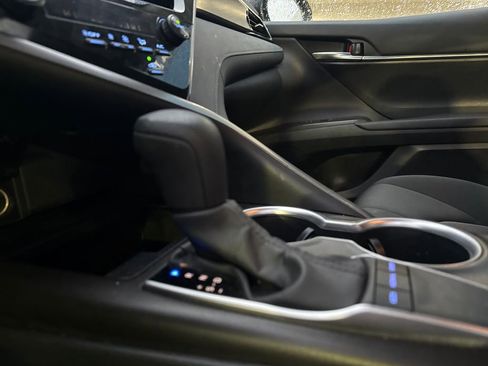 Used 2024 Toyota Camry LE image 25